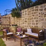 Апартаменти Helios Garden Boutique Rhodes City
