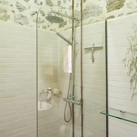 Helios Garden Boutique Apartments