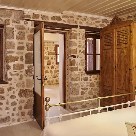 Helios Garden Boutique Apartments *