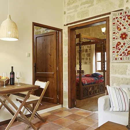 Апартаменти Helios Garden Boutique Rhodes City