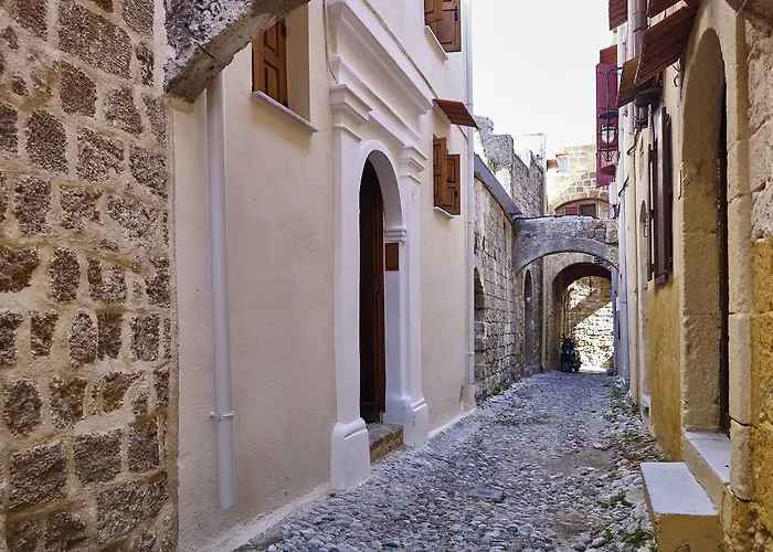 Helios Garden Boutique