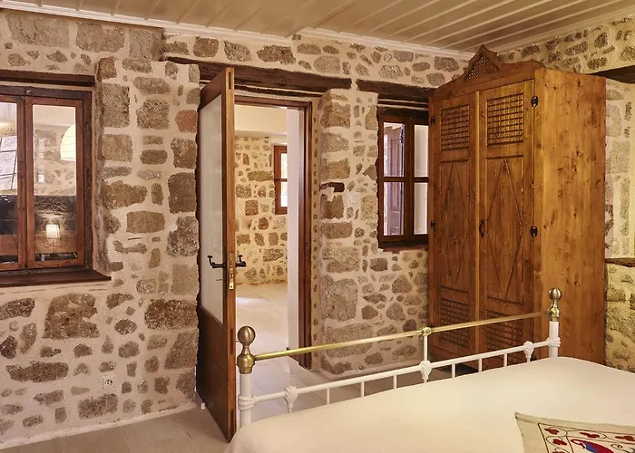 Helios Garden Boutique *