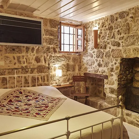 Helios Garden Boutique * Rhodes City